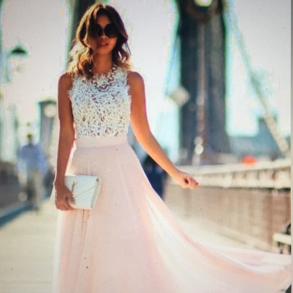 aria summer lace dress